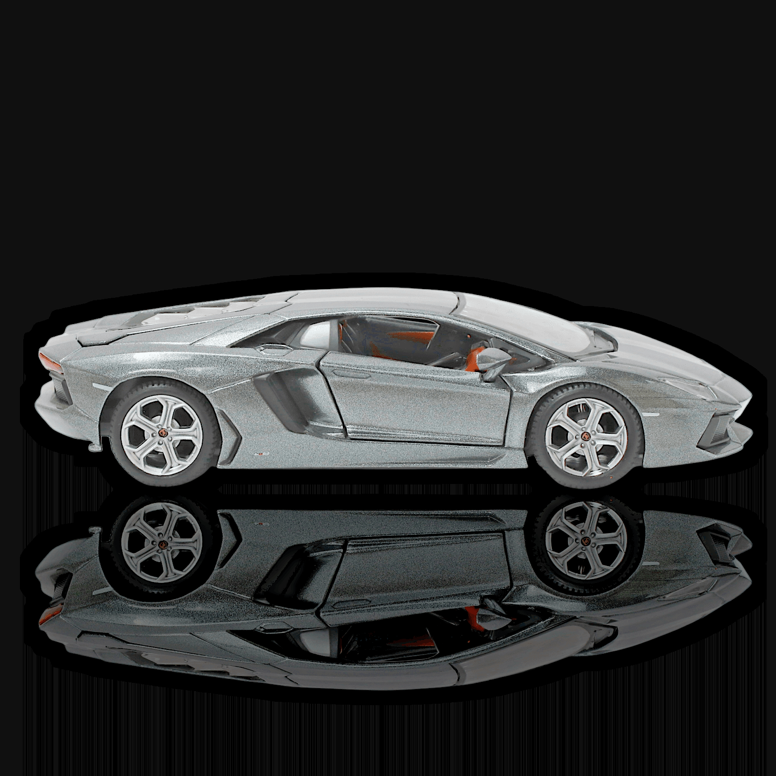 Maisto LAMBORGHINI AVENTADOR LP 700-4 ~ 1/24 Diecast Model Car Gray
