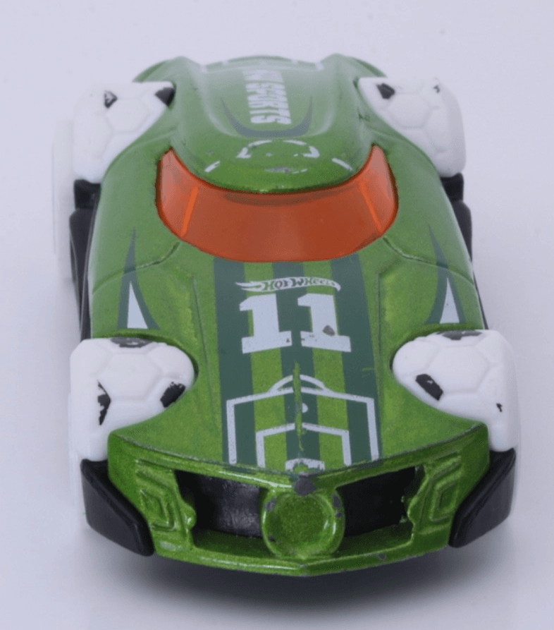 2021 Hot Wheels Sports Series ~ MR11 ~ Green Soccer Car Die-Cast 1/64 - Thumbnail 8