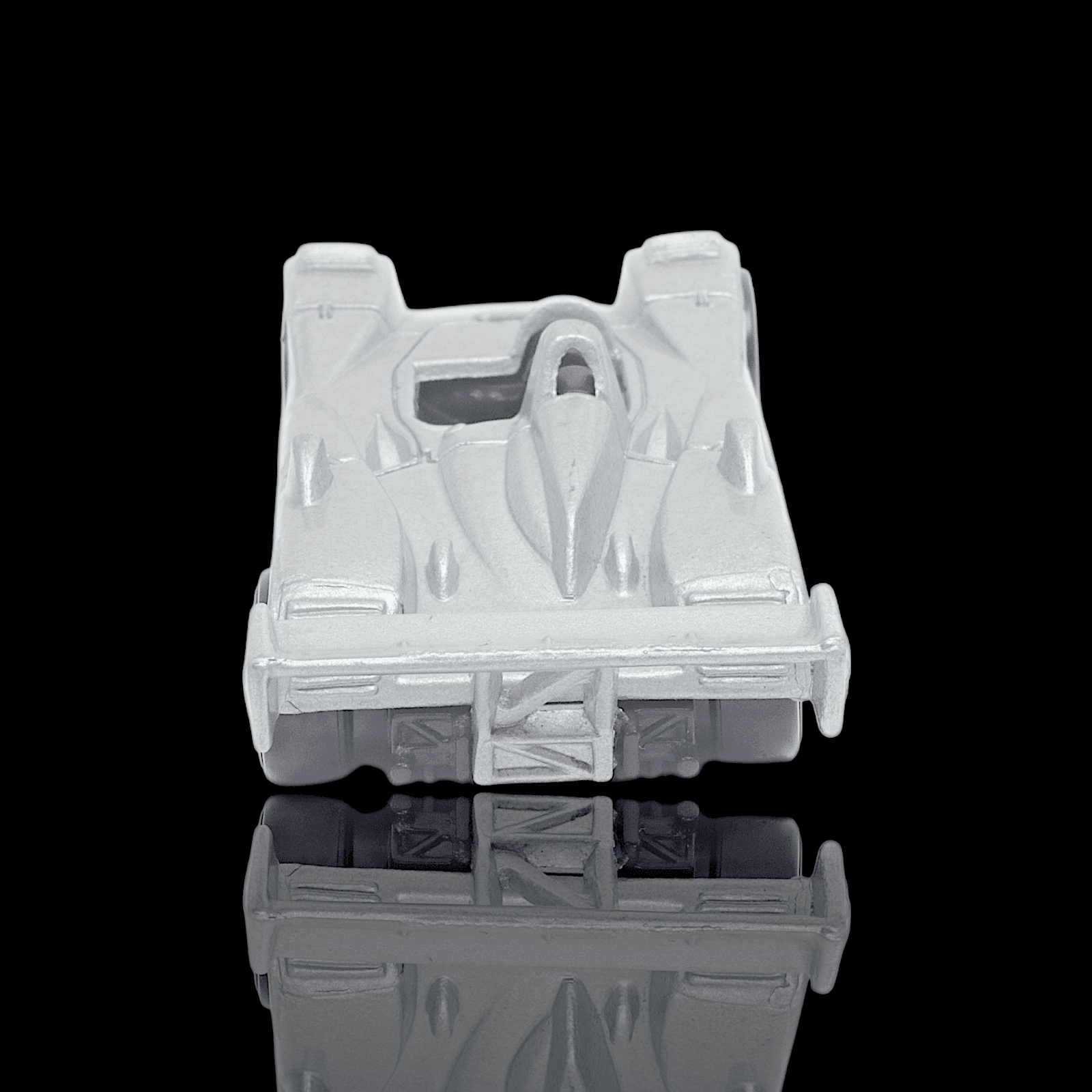 Hot Wheels 2000 CADILLAC LMP ~ GMTM # 1 ~ Silver Race Car 1:64 - Thumbnail 5