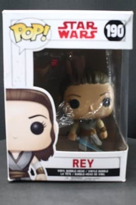 Funko Pop Star Wars Rey w/Lightsaber #104 - Vinyl Figure - On stand NO BOX - Thumbnail 7