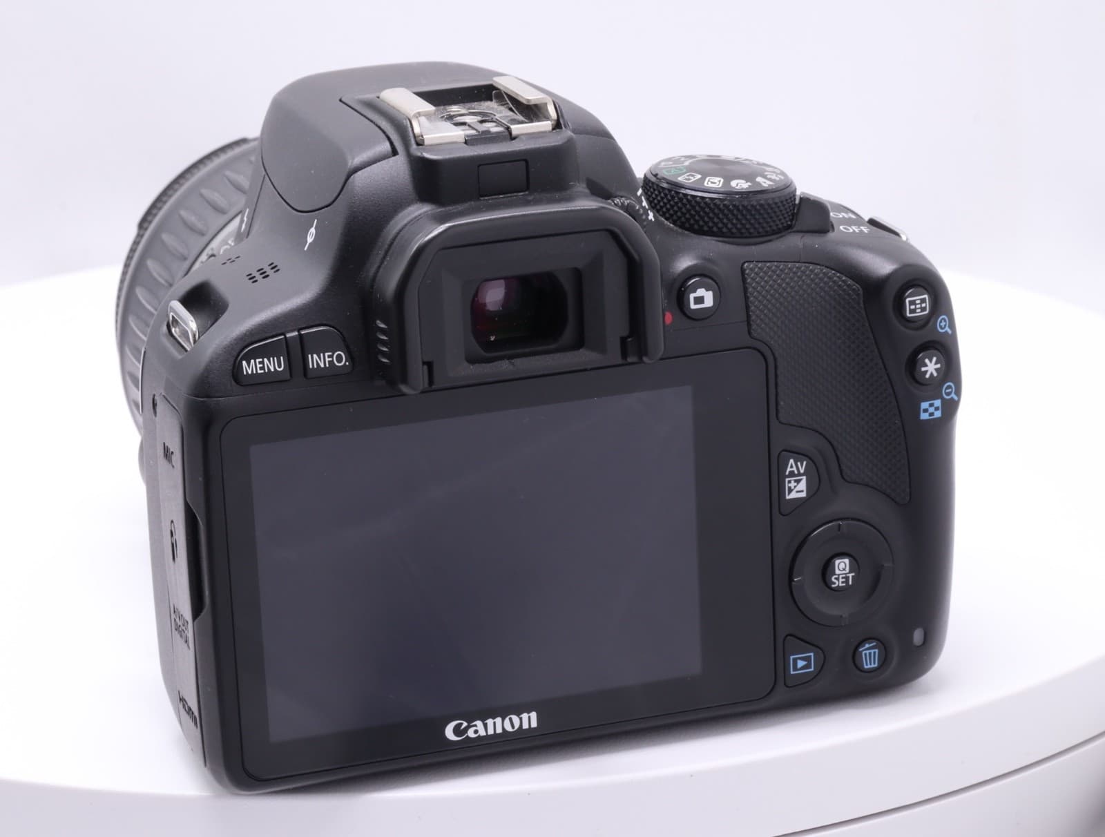 CANON EOS REBEL SL1 WITH LENS - DS126441 Digital SLR - Thumbnail 8