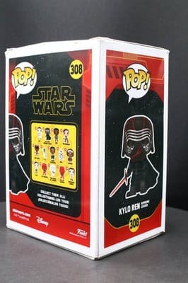 Funko Pop! Star Wars Kylo Ren #308 **Damaged Box*** - Thumbnail 5