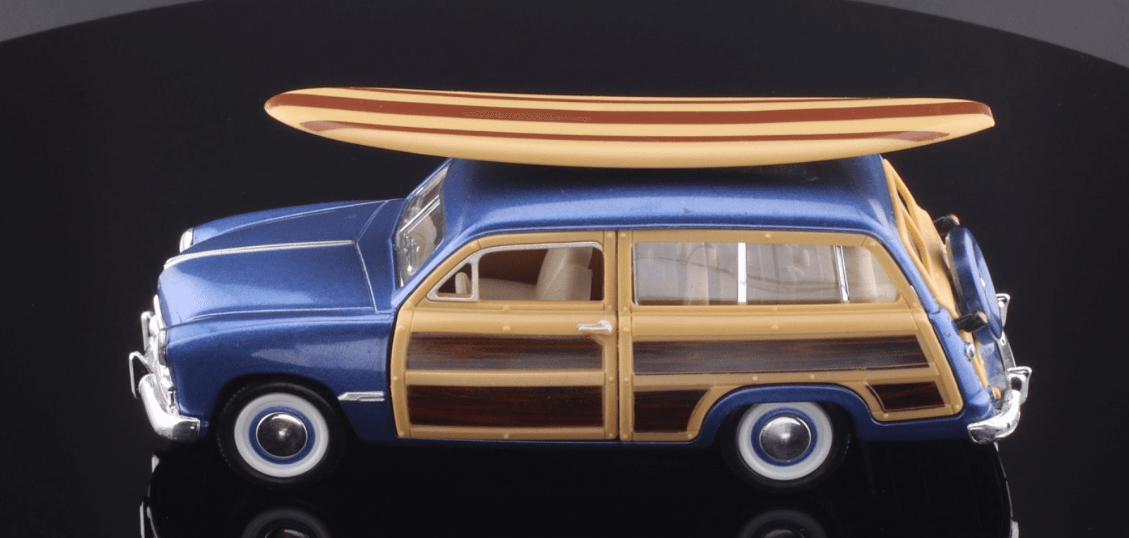 Kinsmart ~ 1949 FORD WOODY WAGON ~ Pull-Back 1/40 Diecast - Thumbnail 2