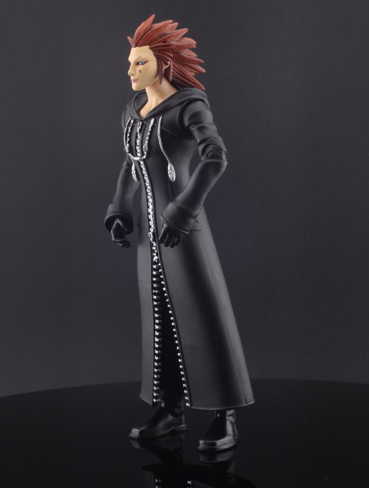 Disney Kingdom Hearts Axel Diamond Select Action Figure 7” no accessories - Thumbnail 6