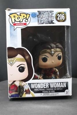Funko Pop Heroes DC Wonder Woman 172 Figure on stand OOB - Thumbnail 7