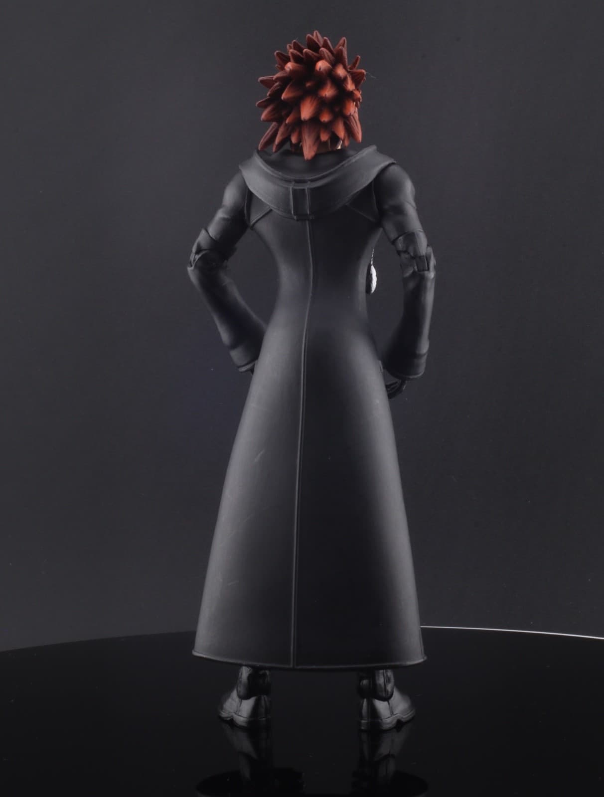 Disney Kingdom Hearts Axel Diamond Select Action Figure 7” no accessories - Thumbnail 10