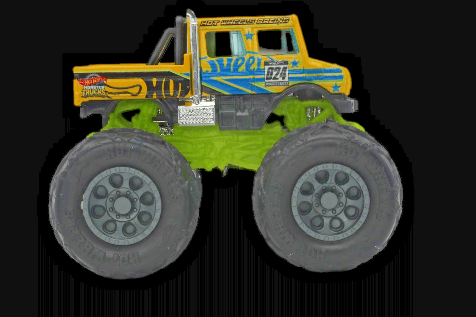 Hot Wheels 2024 Monster Trucks Unimog ~ Crash Legends 3/6 ~ 1:64 Diecast