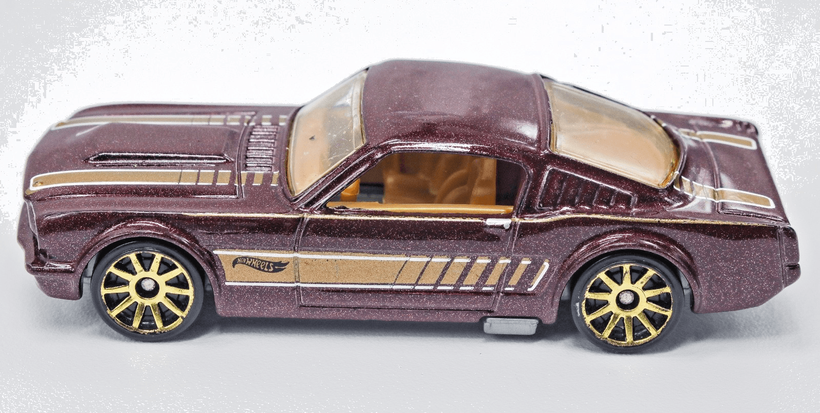 Hot Wheels ~ 1965 MUSTANG 2+2 FASTBACK ~ Burgundy Gold Rims 1/64 - Thumbnail 4