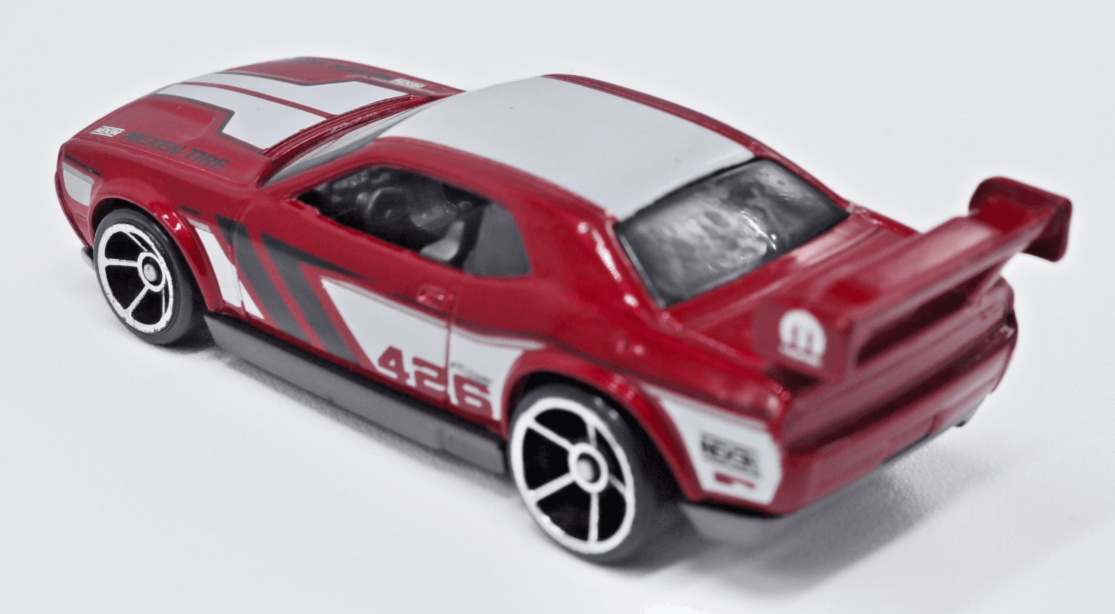 2019 Hot Wheels Nightburnerz ~ DODGE CHALLENGER DRIFT CAR ~ Diecast 1/64 - Thumbnail 8