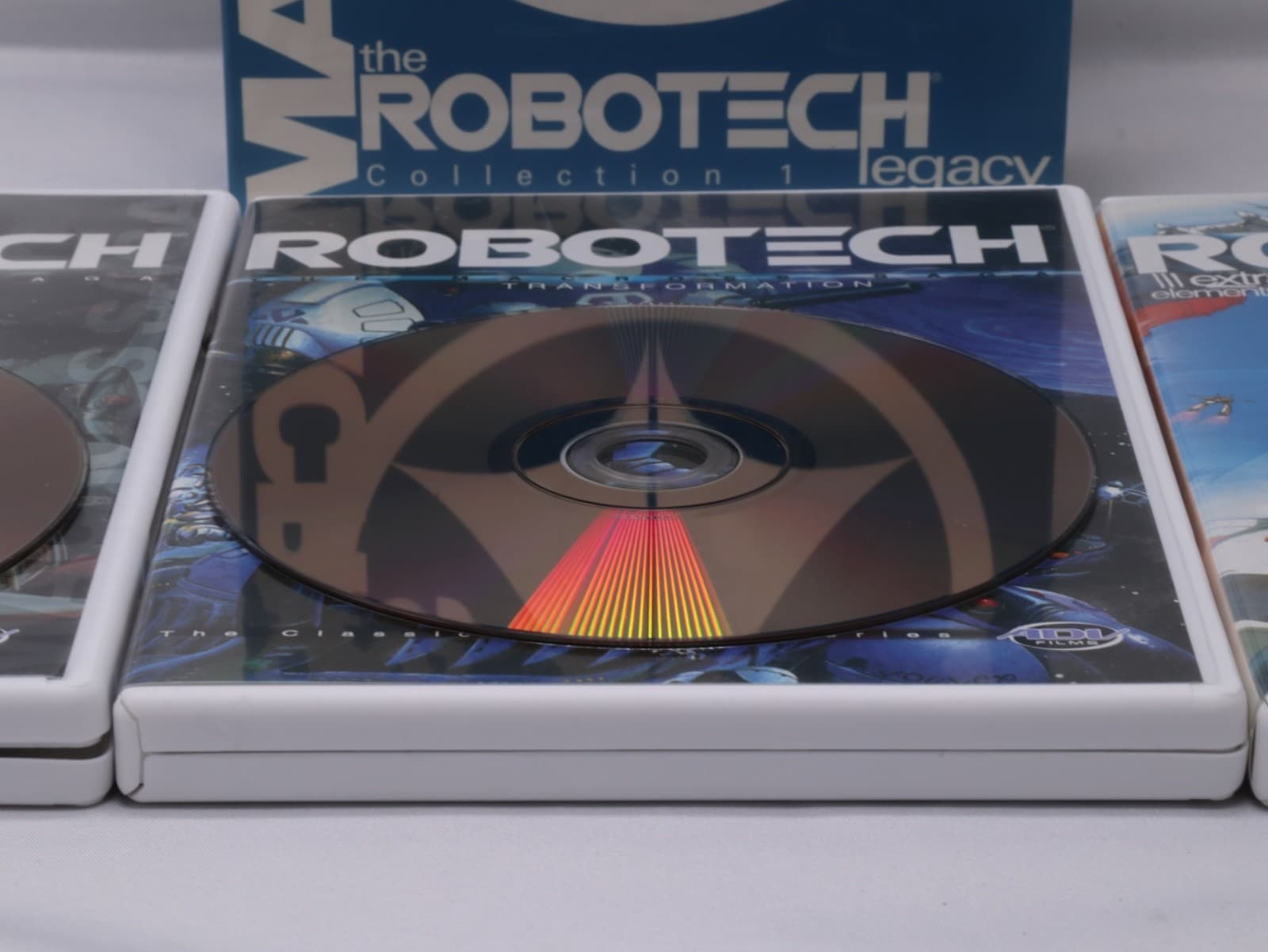 Robotech Legacy - Vol. 1: The Macross Saga (DVD, 2001, 3-Disc Set) - Thumbnail 11
