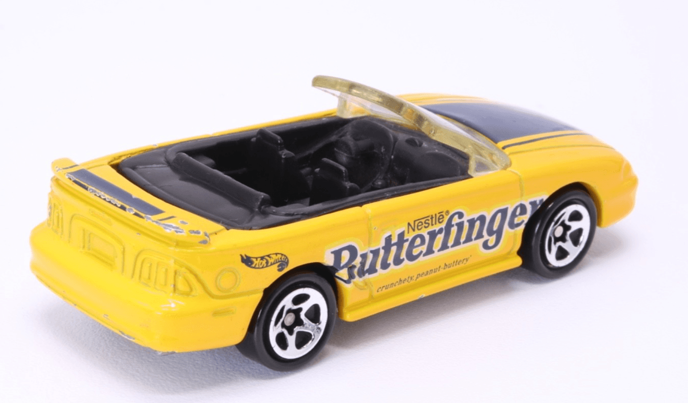 Hot Wheels - 1996 MUSTANG GT CONVERTIBLE ~ Collector# 744-Sugar Rush Series 4/4 - Thumbnail 5