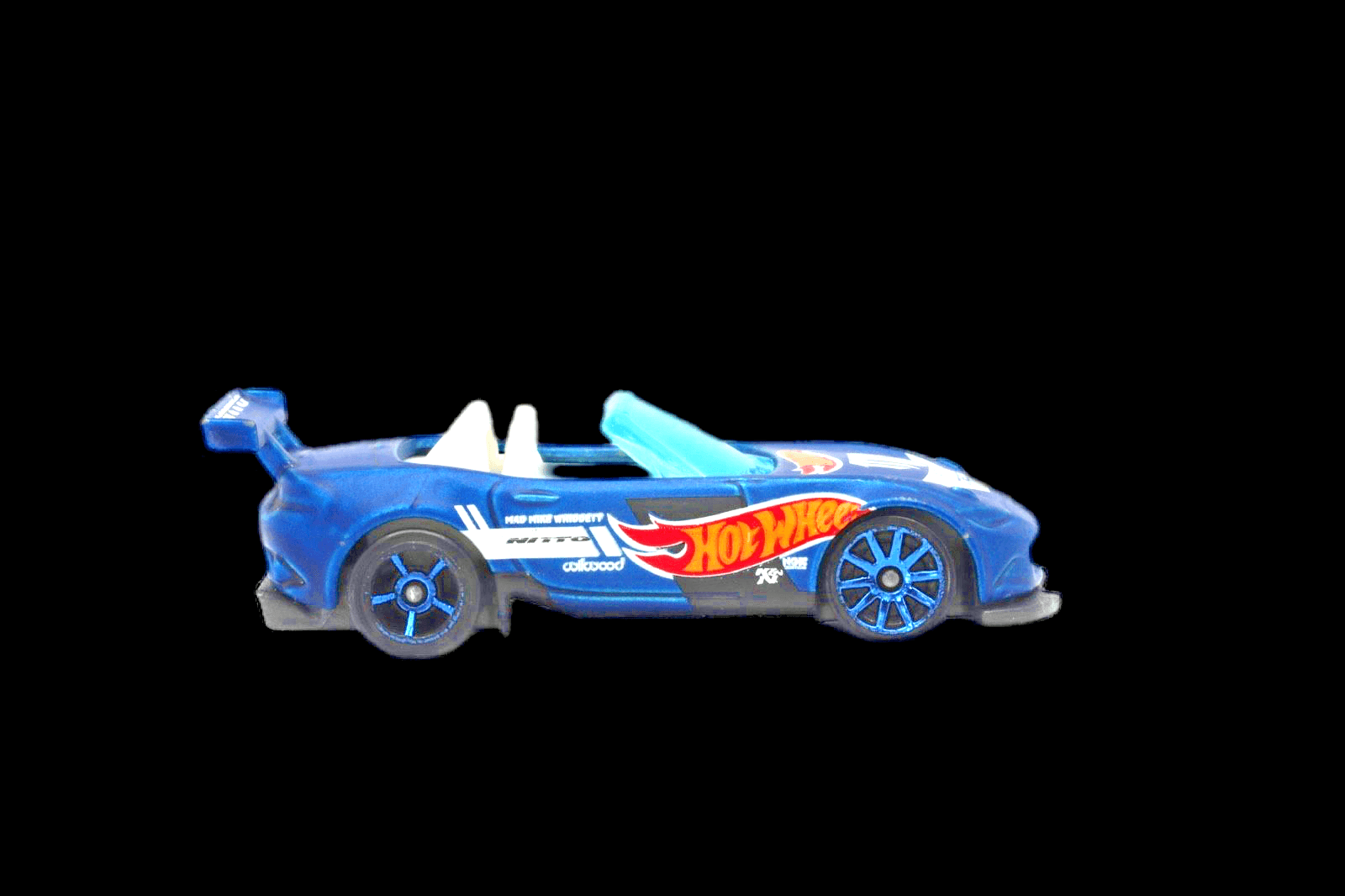 Hot Wheels 2015 MAZDA MX-5 MIATA ~ Nightburnerz 3/10 Diecast Car
