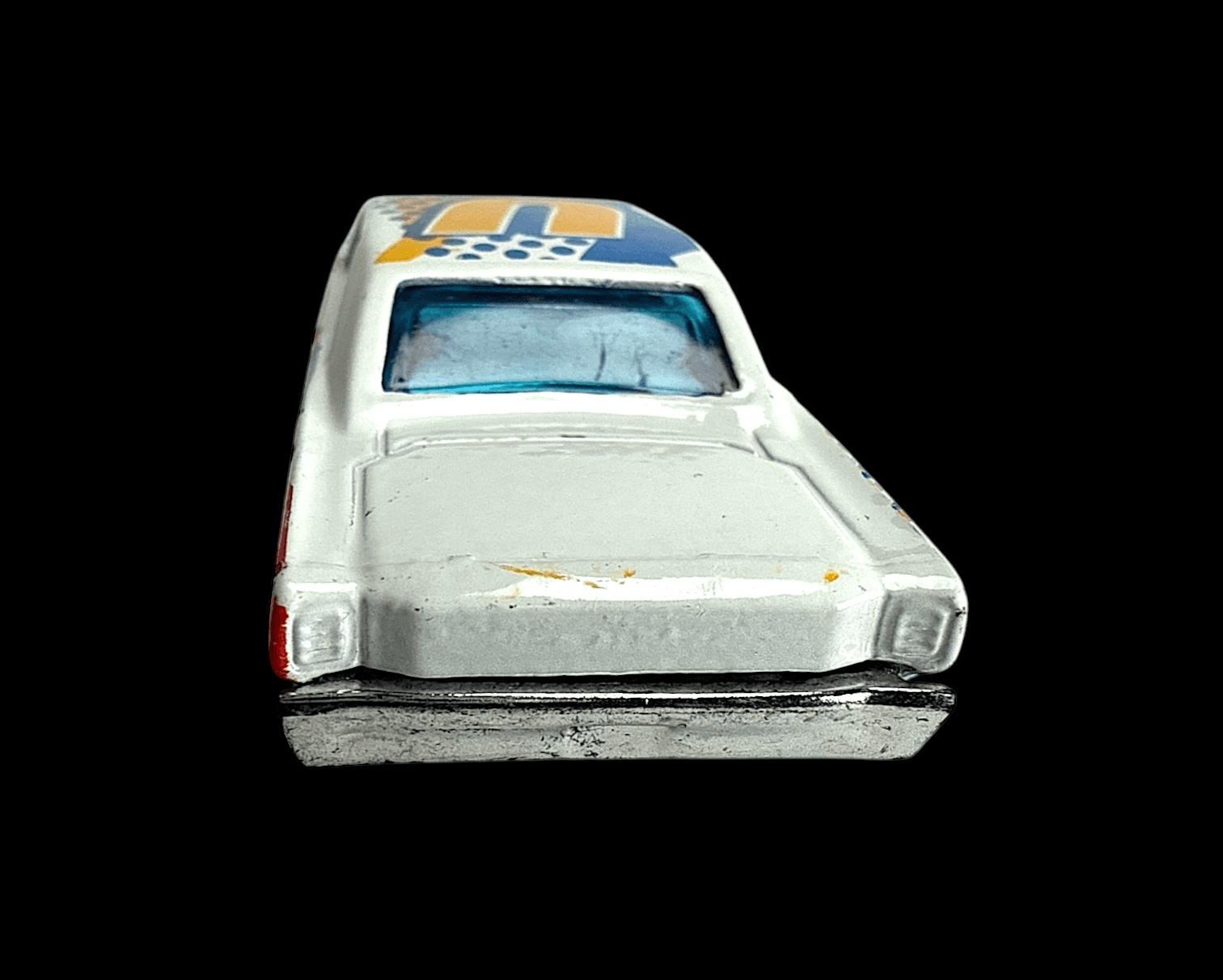 Hot Wheels 1968 Dodge Dart ~ HW Art Cars 2/10 - Thumbnail 6