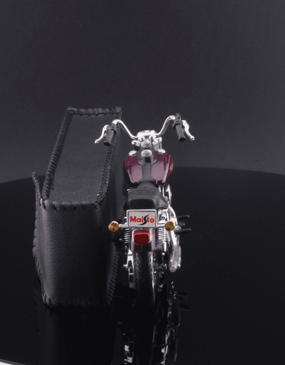 Maisto ~ HARLEY-DAVIDSON 1997 FXDL DYNA LOW RIDER ~ 1/18 Purple Diecast - Thumbnail 5