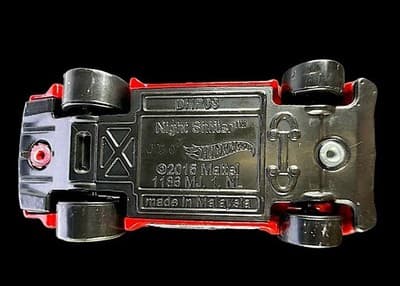 2017 Hot Wheels Legends of Speed ~ NIGHT SHIFTER (DTX30) ~ Diecast 1/64 - Thumbnail 6