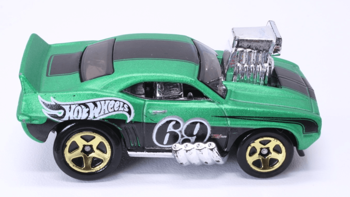 2017 Hot Wheels - 1969 CAMARO Z28 ~ Collector # 171/365 ~ Tooned 3/10 Diecast - Thumbnail 3