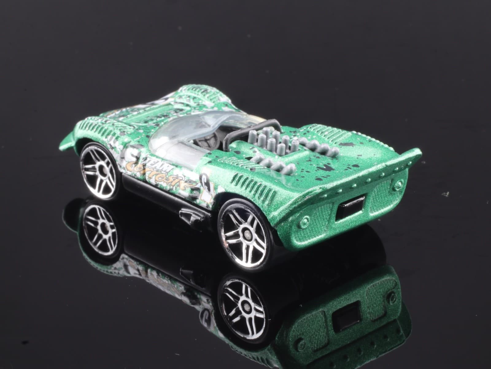 2001 Hot Wheels ~ CHAPARRAL 2 ~ Cyborg City 5-Pack ~ Collector # 178 - Thumbnail 5