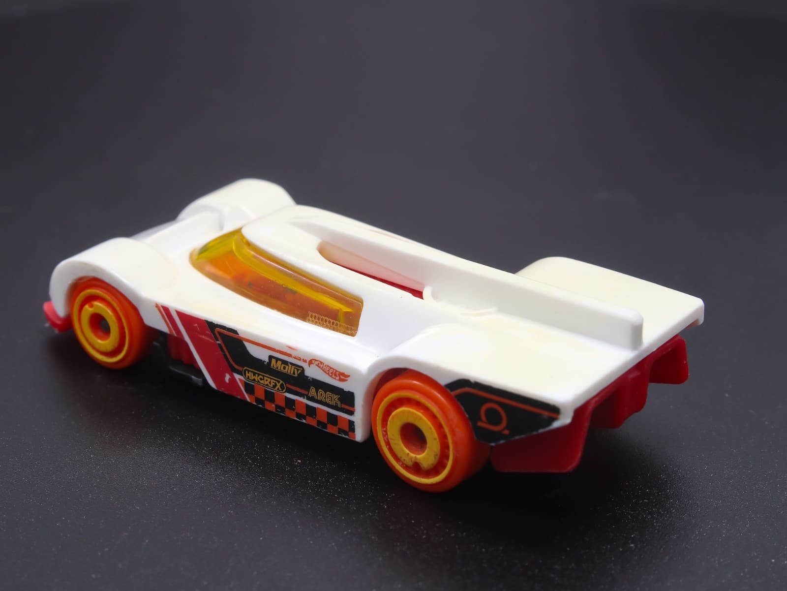 2020 Hot Wheels Track Star Series ~ GRUPPO x24 (3/5) ~ Diecast Race Car 1:64 - Thumbnail 4