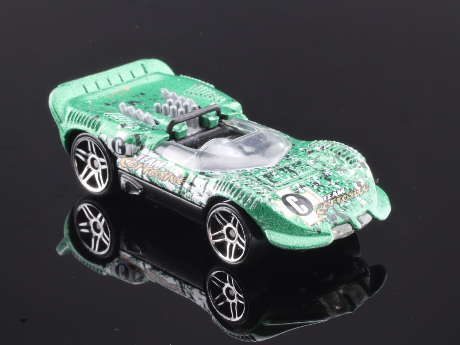 2001 Hot Wheels ~ CHAPARRAL 2 ~ Cyborg City 5-Pack ~ Collector # 178