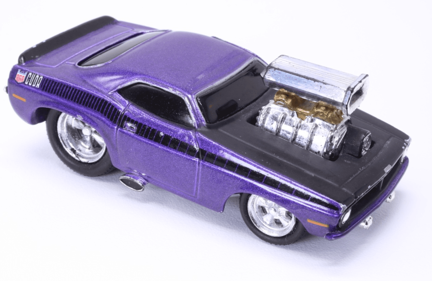 Muscle Machines Funline ~ 1970 PLYMOUTH CUDA ~ 1:64 Plum Crazy Purple Diecast