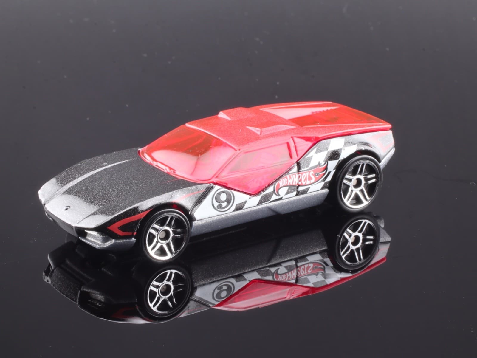 2011 Hot Wheels Track Stars Series ~ LA FASTA (12/15) ~ Collector # 77/244 1:64 - Thumbnail 10