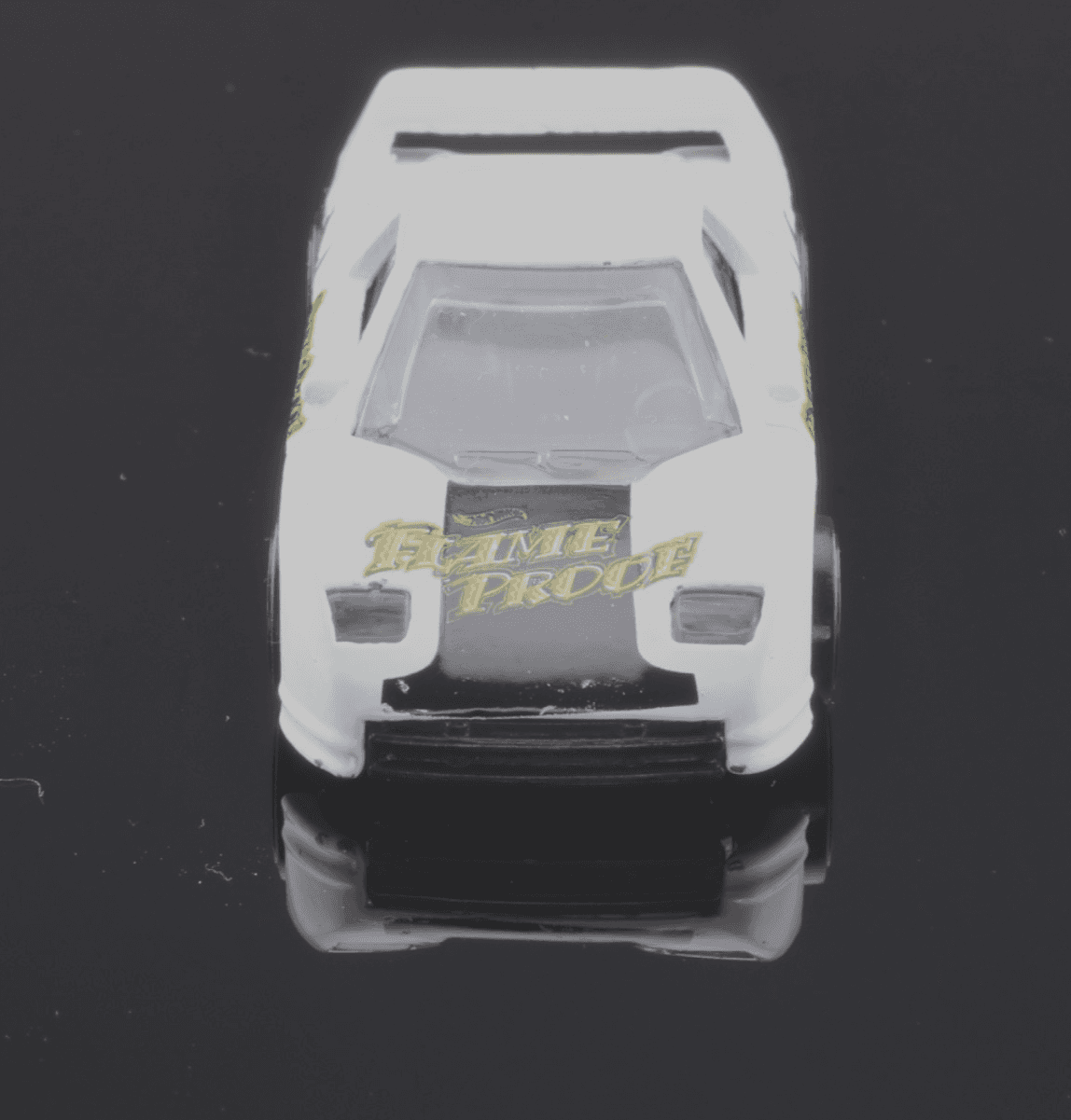 VINTAGE 1990 Hot Wheels ~ ZENDER FACT 4 ~ White / Green Flame Diecast 1:64 - Thumbnail 6