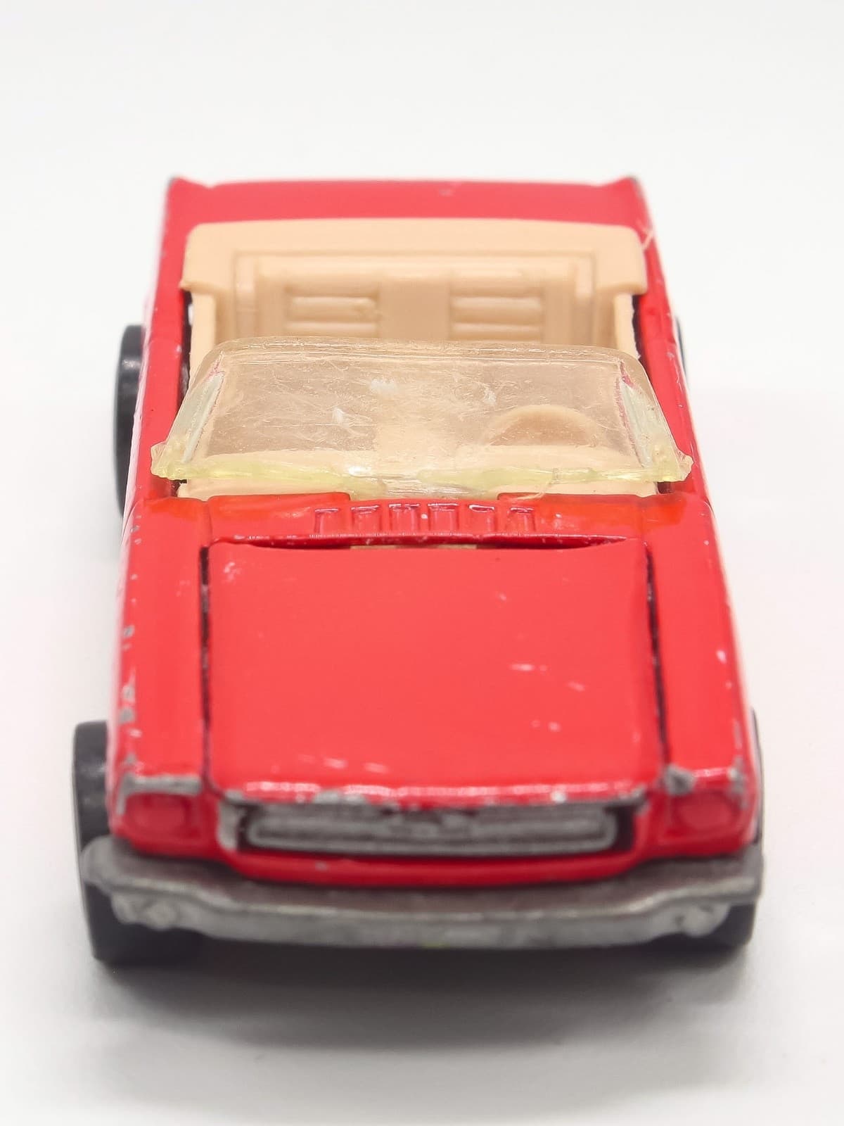 VINTAGE...Hot Wheels ~ 1965 FORD MUSTANG CONVERTIBLE ~ Red 1/64 Diecast - Thumbnail 8
