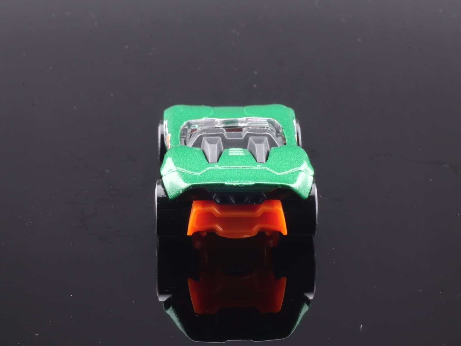 2017 Hot Wheels Fan Stands Series ~ CARBONIC ~ Loose 1:64 Diecast Toy Car - Thumbnail 6