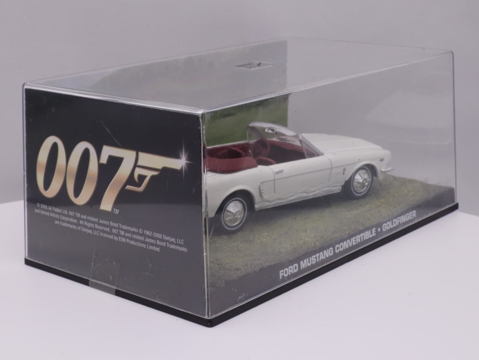 FORD MUSTANG CONVERTIBLE ~ GOLDFINGER / JAMES BOND 007 CAR 1/43 - Thumbnail 10