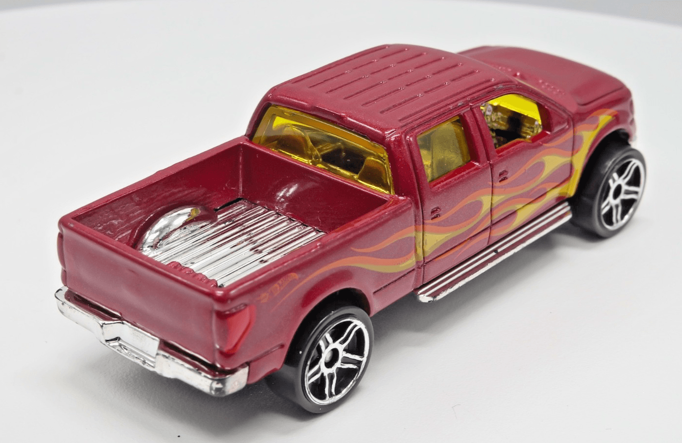 2016 Hot WHeels Hot Trucks 5-Pack Exclusive ~ 2009 FORD F-150 ~ Red Diecast 1:64 - Thumbnail 6