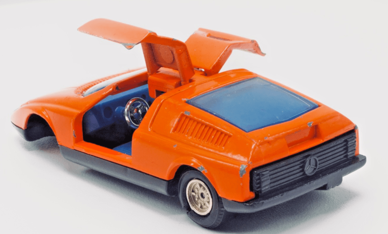Shinsei ~ 1970 MERCEDES BENZ C111 388 ~ 1/53 Diecast Orange Whizzwheels - Thumbnail 9