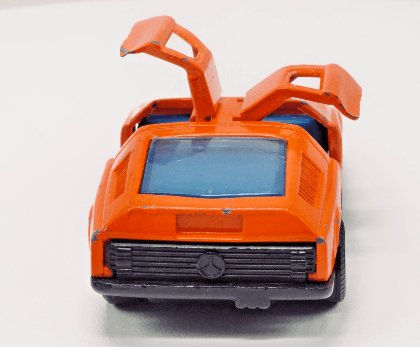 Shinsei ~ 1970 MERCEDES BENZ C111 388 ~ 1/53 Diecast Orange Whizzwheels - Thumbnail 11