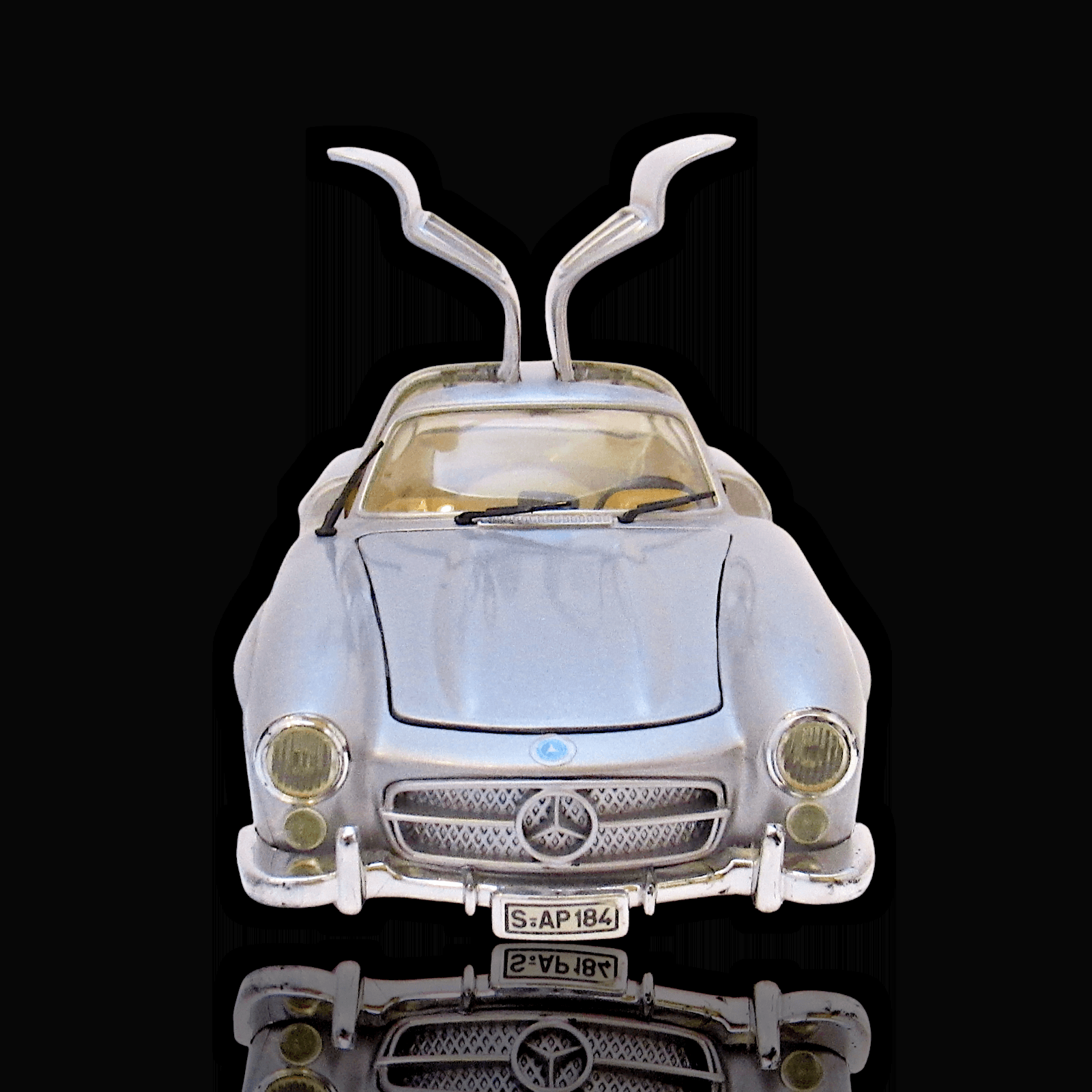 Bburago 1954 Mercedes Benz 300SL~ 1:24 ~ Silver Diecast Model - Thumbnail 7