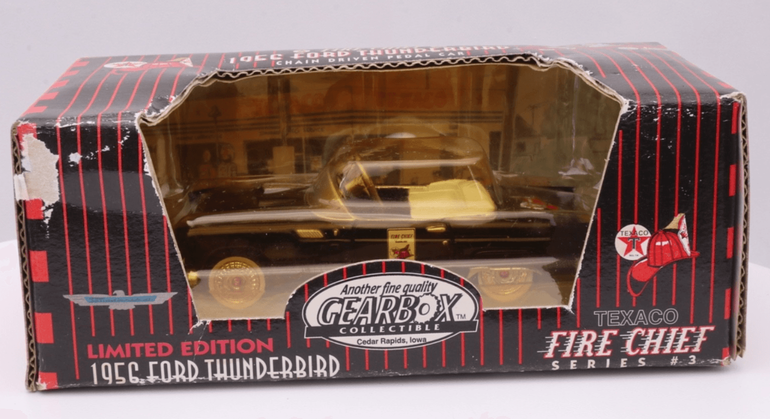 GEARBOX Collectible ~ 1956 FORD THUNDERBIRD ~ Texaco Fire Chief Series #3 1:43