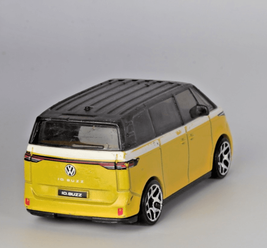 2023 Hot Wheels ~ VOLKSWAGEN ID. BUZZ ~ Yellow ~ Green Speed 173/250 Diecast - Thumbnail 3