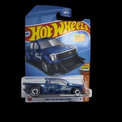 Hot Wheels 2023 Ford F-150 Lightning Custom Blue ~ 9/10 ~ 226/250