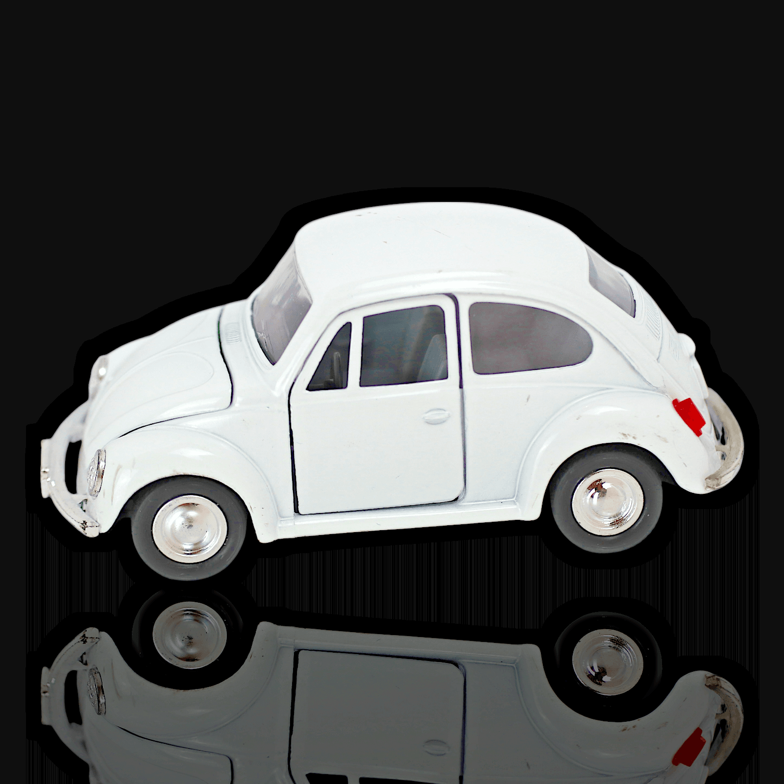 1967 Volkswagen Beetle ~ White ~ Pull Back ~ Diecast Toy Car ~ 1:32 - Thumbnail 5
