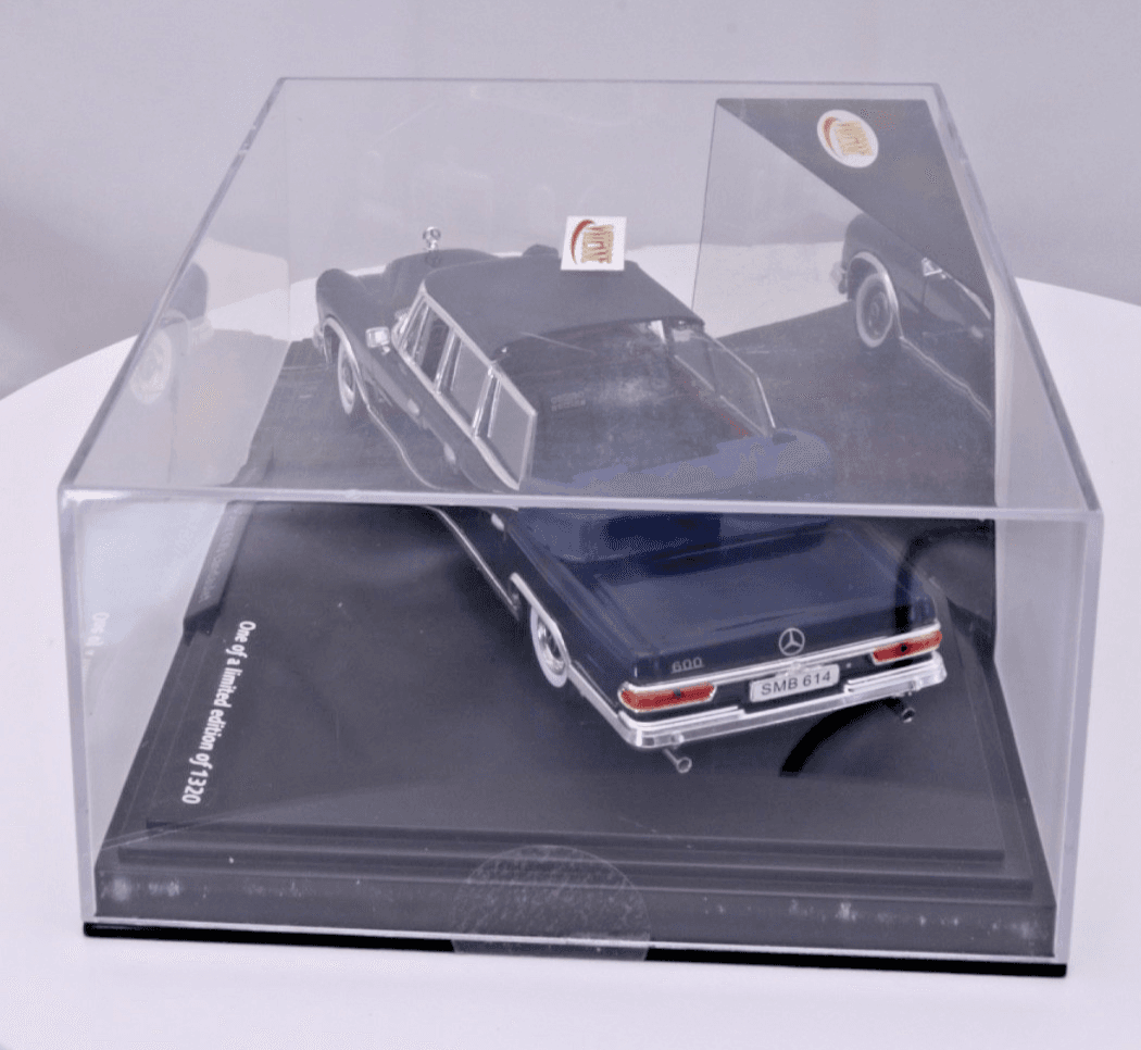 VITESSE ~ LIMITED EDITION 1964 MERCEDES-BENZ 600 LANDAULET (#0267 of 1,320) - Thumbnail 12