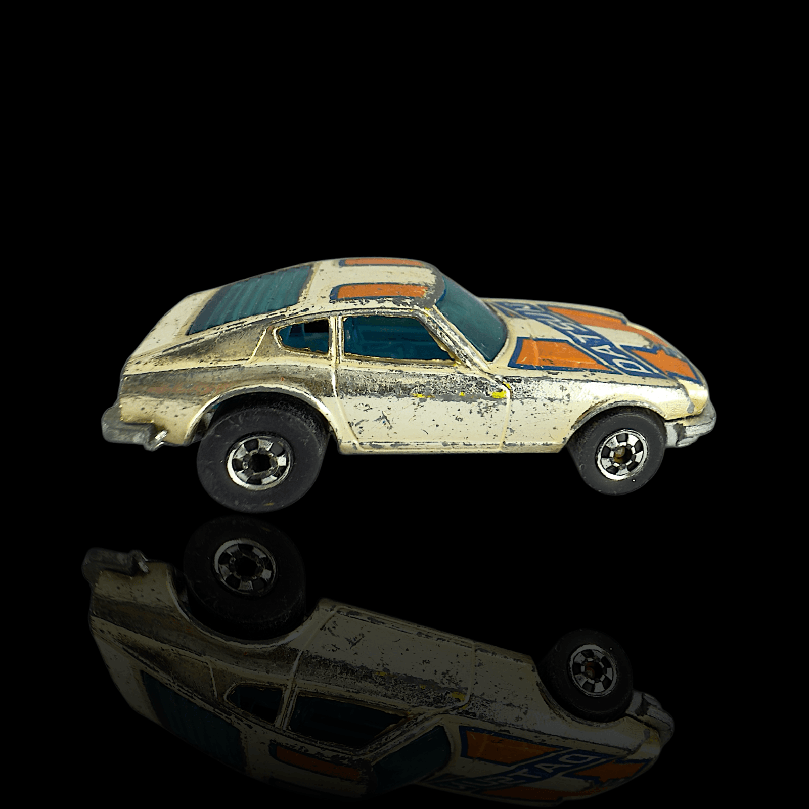 Hot Wheels 1976 Z Whiz Datsun ~ Vintage ~ Golden Machines ~ Blackwall