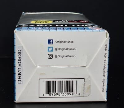 Funko POP Megaman Pez Gyro Attack GameStop Exclusive Glow in the Dark - Thumbnail 7