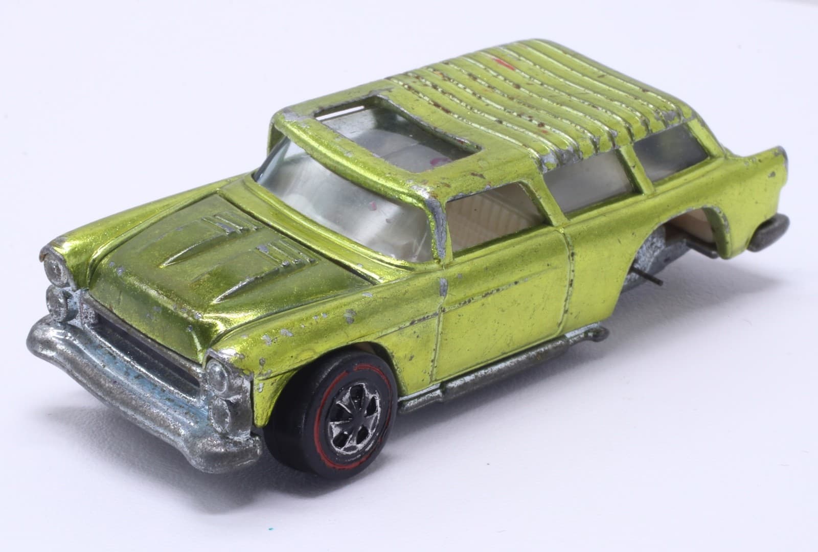 VINTAGE 1969 Hot Wheels Redline ~ CLASSIC NOMAD ~ Metallic Lime Green Diecast - Thumbnail 2