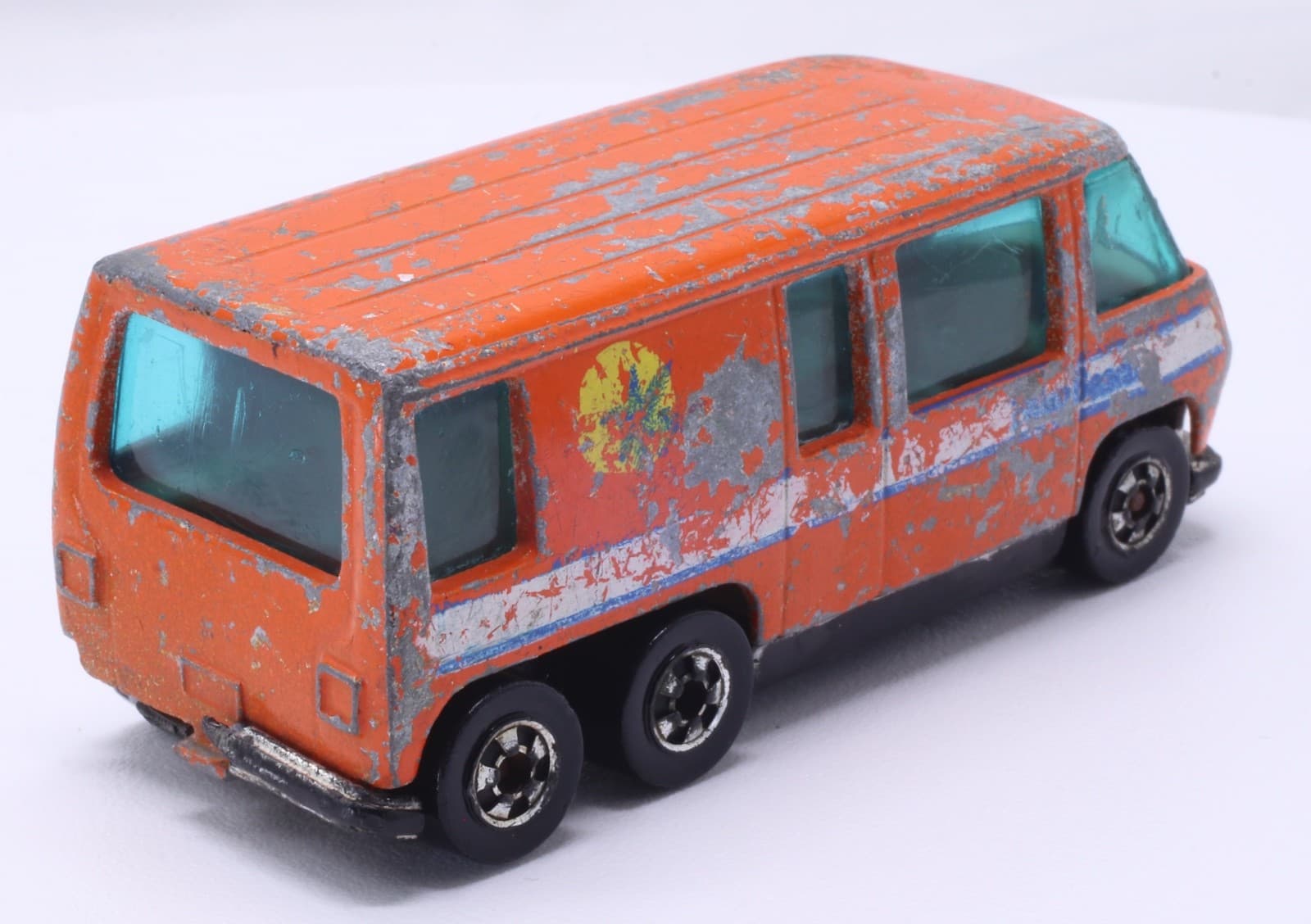 VINTAGE Hot Wheels ~1976 GMC MOTORHOME ~ Diecast 6-Wheel RV Van - Thumbnail 6