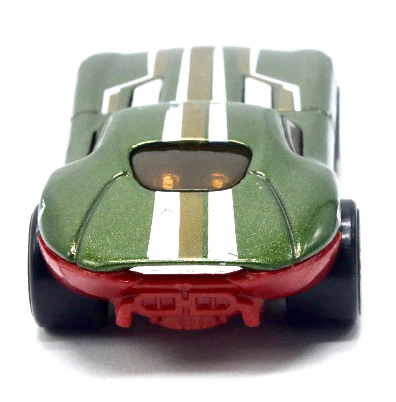 2017 Hot Wheels ~ FAST FELION ~ Green 1:64 Diecast Car - Thumbnail 8