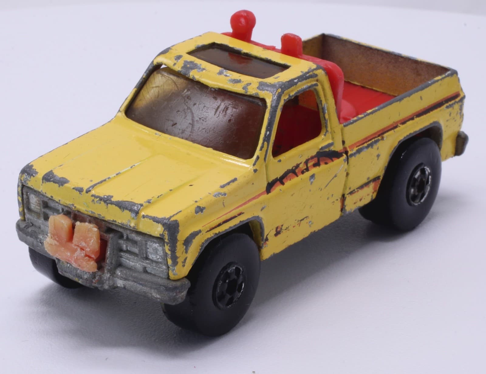 VTG Hot Wheels ~ 1979 SPEEDY REMOVAL SNOW PLOW TRUCK ~ BK Yellow Chevy C-10 HK - Thumbnail 2