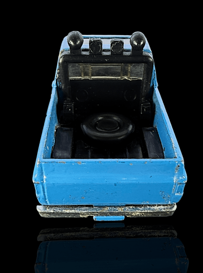 Hot Wheels Blackwall ~1977 EAGLE BYWAYMAN ~ Enamel Blue Silverado GMC 4x4 HK - Thumbnail 4