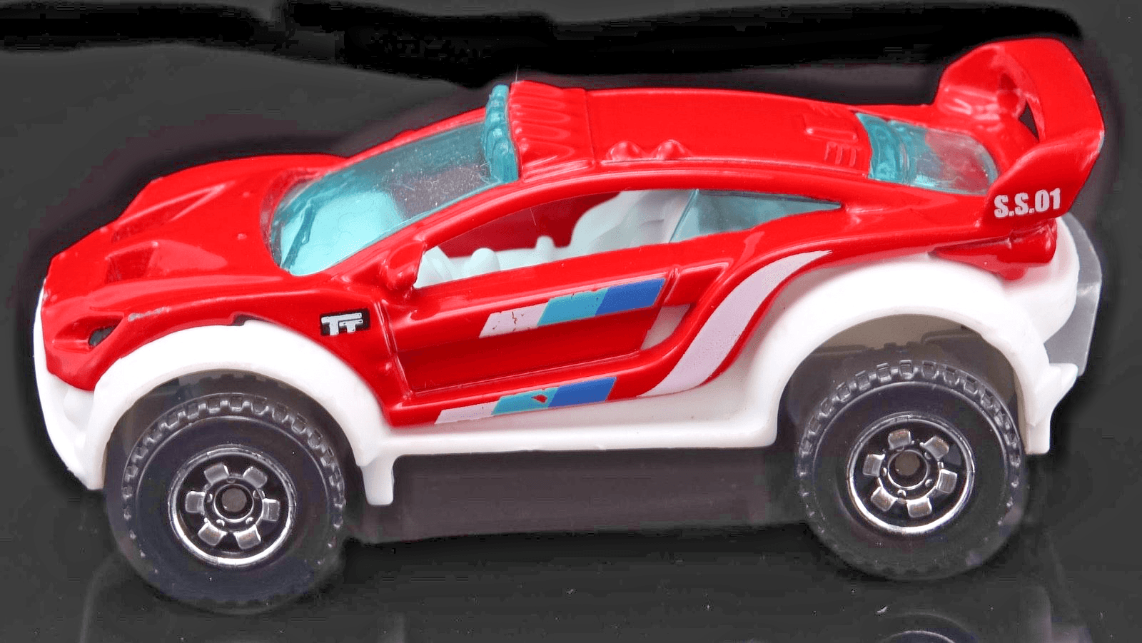 2012 Matchbox ~ TERRAIN TROUNCER 4X4 ~ Red 1:64 Diecast - Thumbnail 4