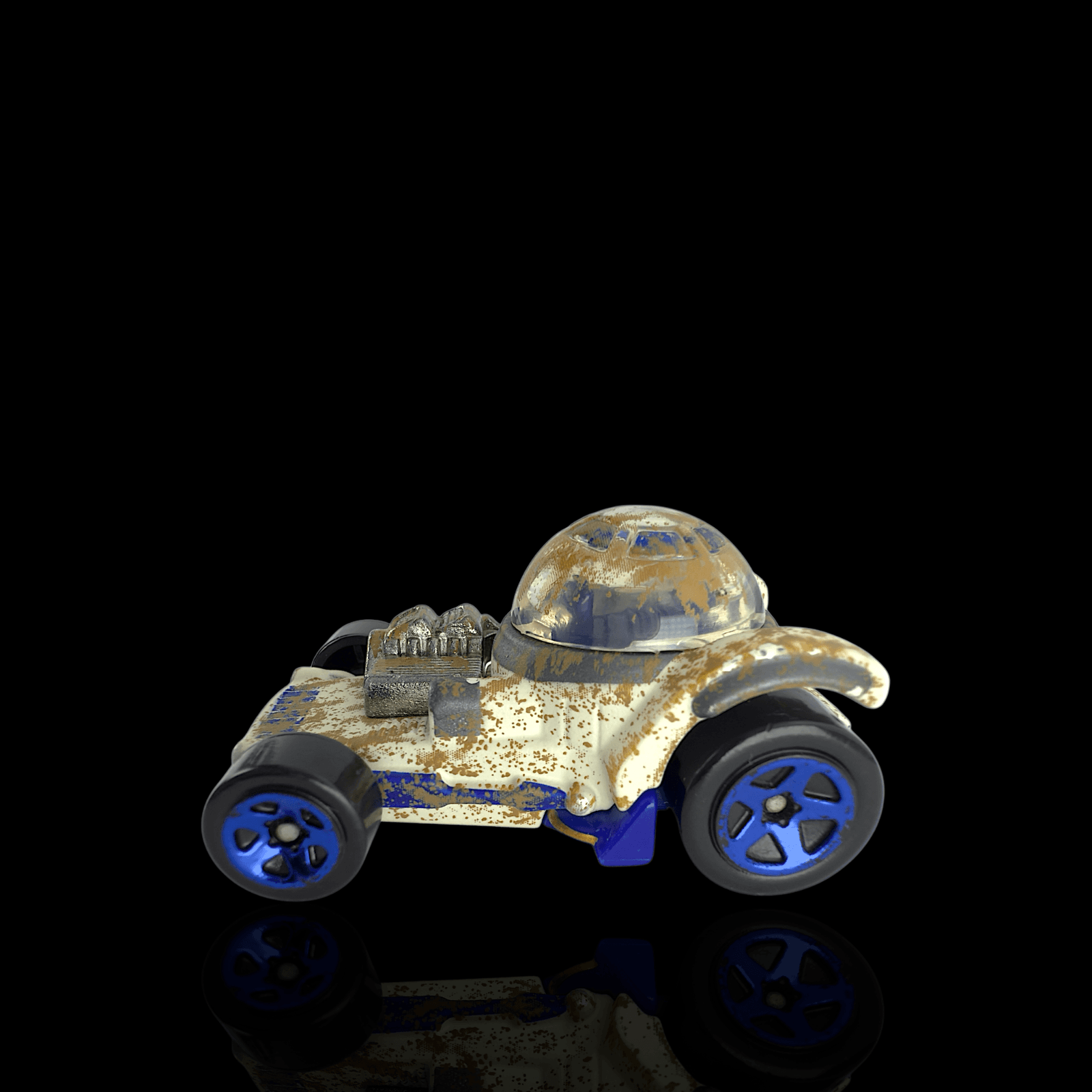 Hot Wheels 2014 Star Wars R2-D2 Character Car ~ Diecast ~ Muddy - Thumbnail 2