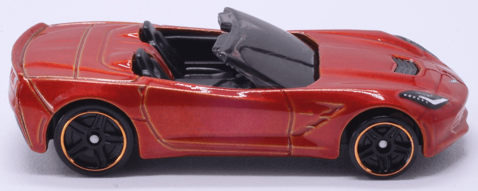 2019 Hot Wheels ~ 2014 CORVETTE STINGRAY CONVERTIBLE ~ 1/64 Diecast - Thumbnail 3
