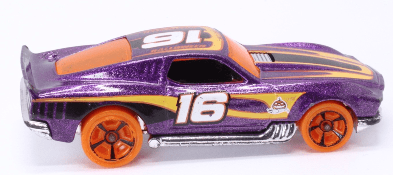 2016 Hot Wheels Happy Halloween Series ~ BLVD BRUISER (#5/8) Purple Diecast Car - Thumbnail 3