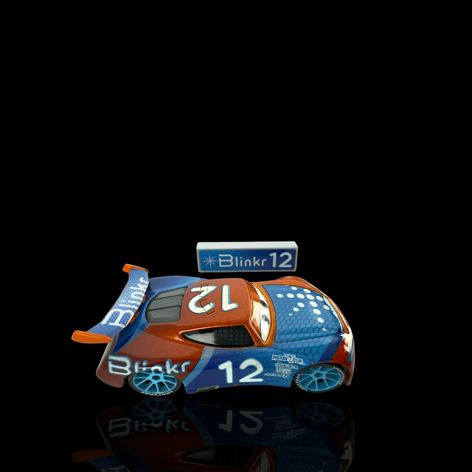 Mattel Disney Pixar Cars 2018 RYAN "INSIDE" LANEY #12